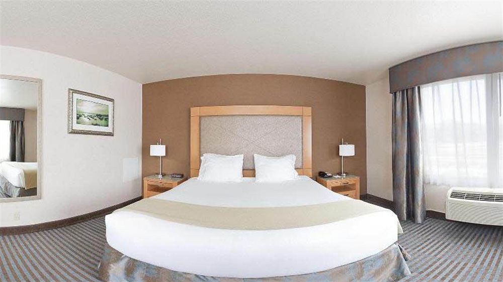 Holiday Express - Cannery Row By Ihg Monterey
