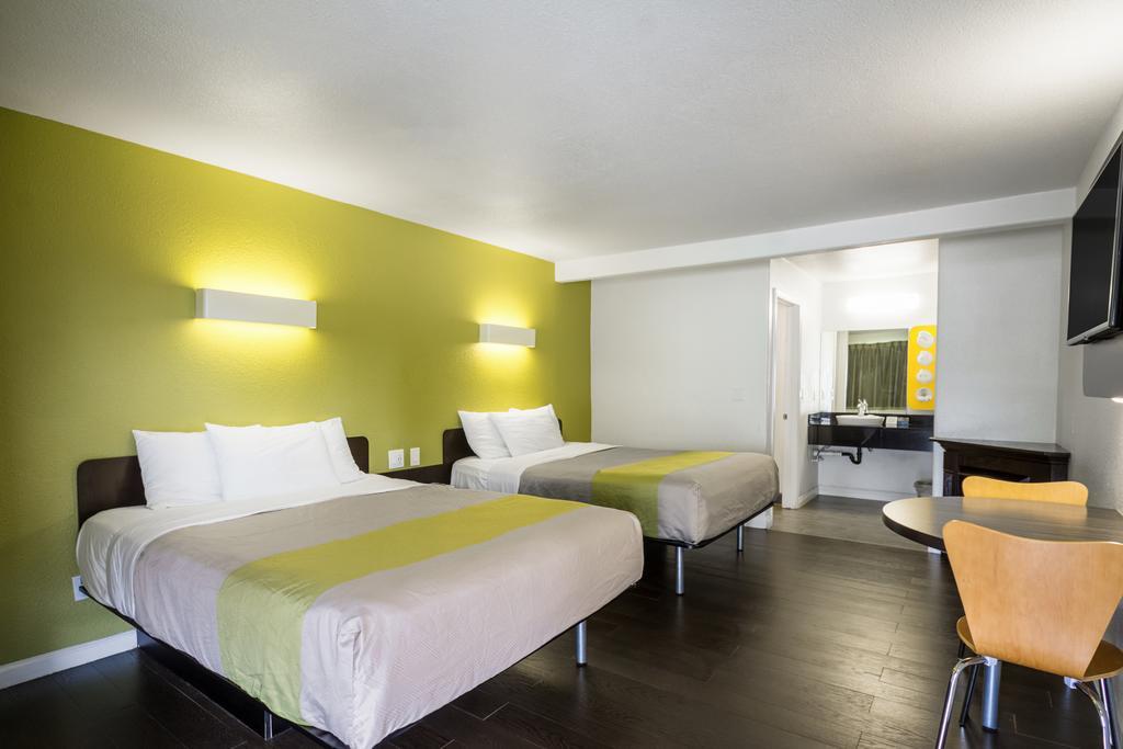 Fisherman's Cove Motel Monterey