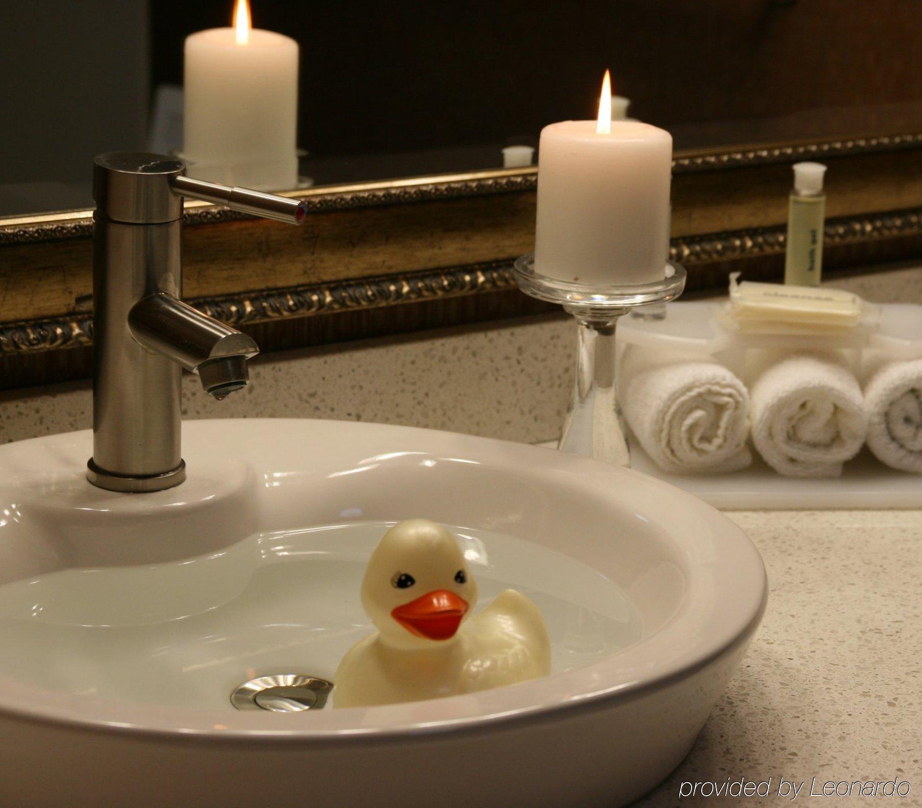 Holiday Express - Cannery Row By Ihg 3*