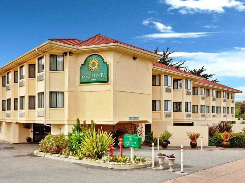 Hampton Hotel 3*