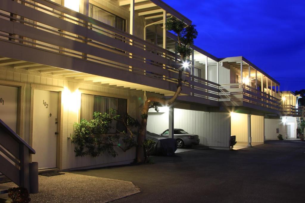 Fireside Motel Monterey