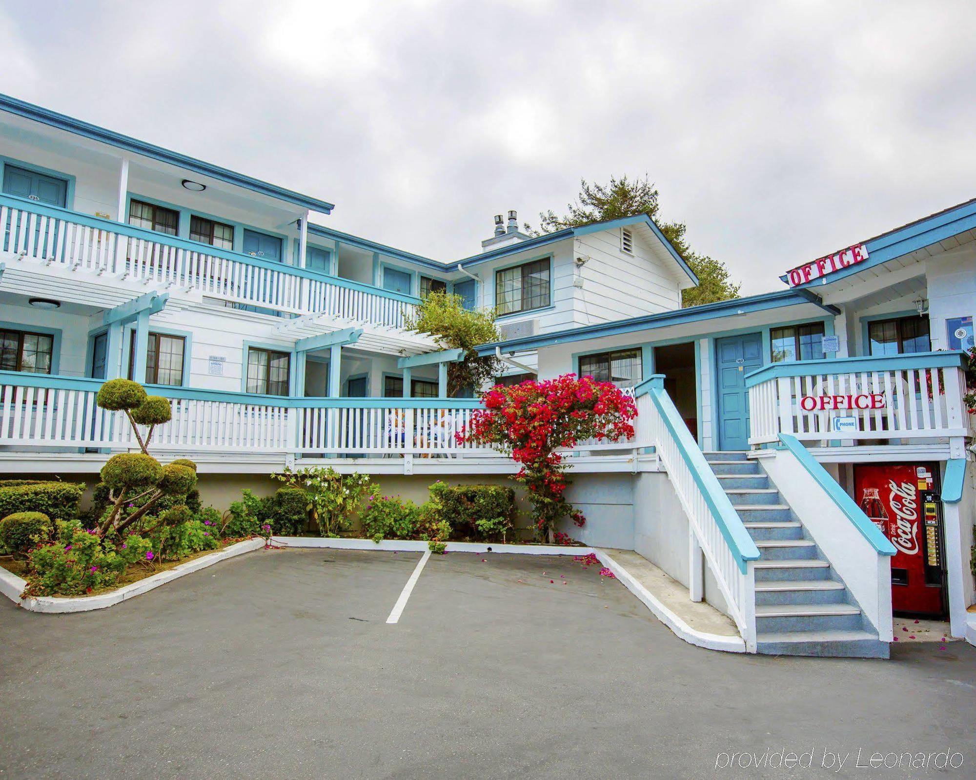 Arbor Motel 2*