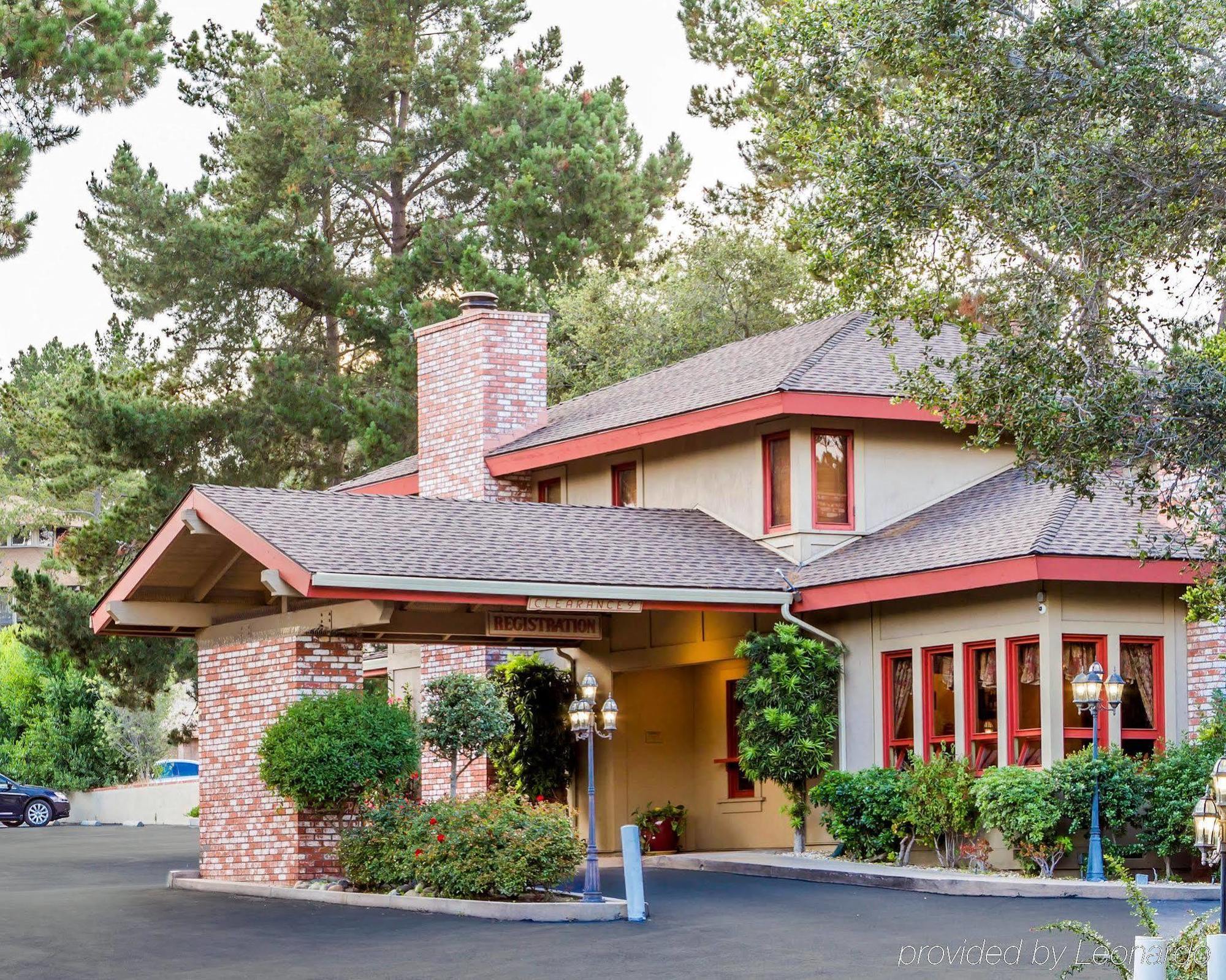 Comfort Peninsula Airport Inn Monterey