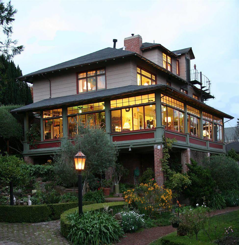 Bed & Breakfast The Jabberwock Monterey