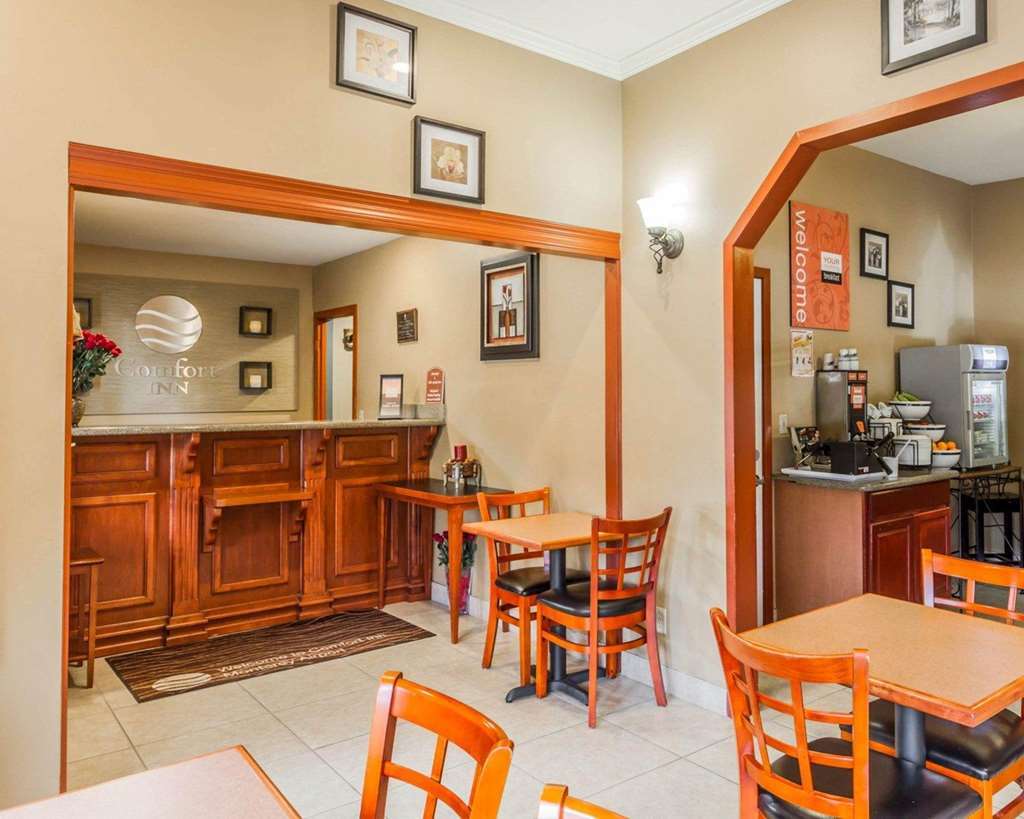 Inn Comfort Peninsula Airport Monterey