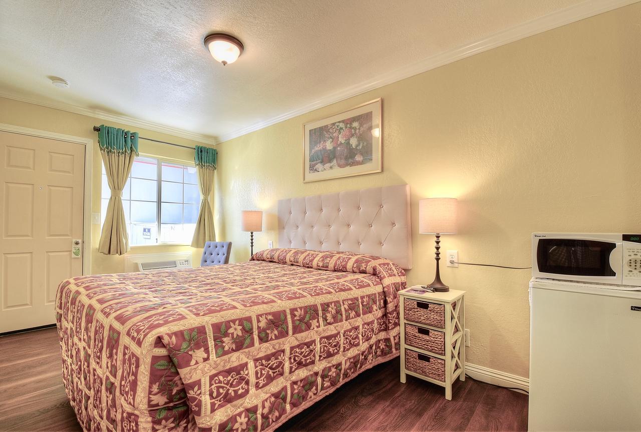 Motel Bayside 2*