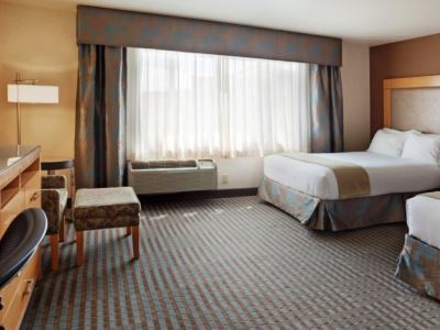 Holiday Express - Cannery Row By Ihg