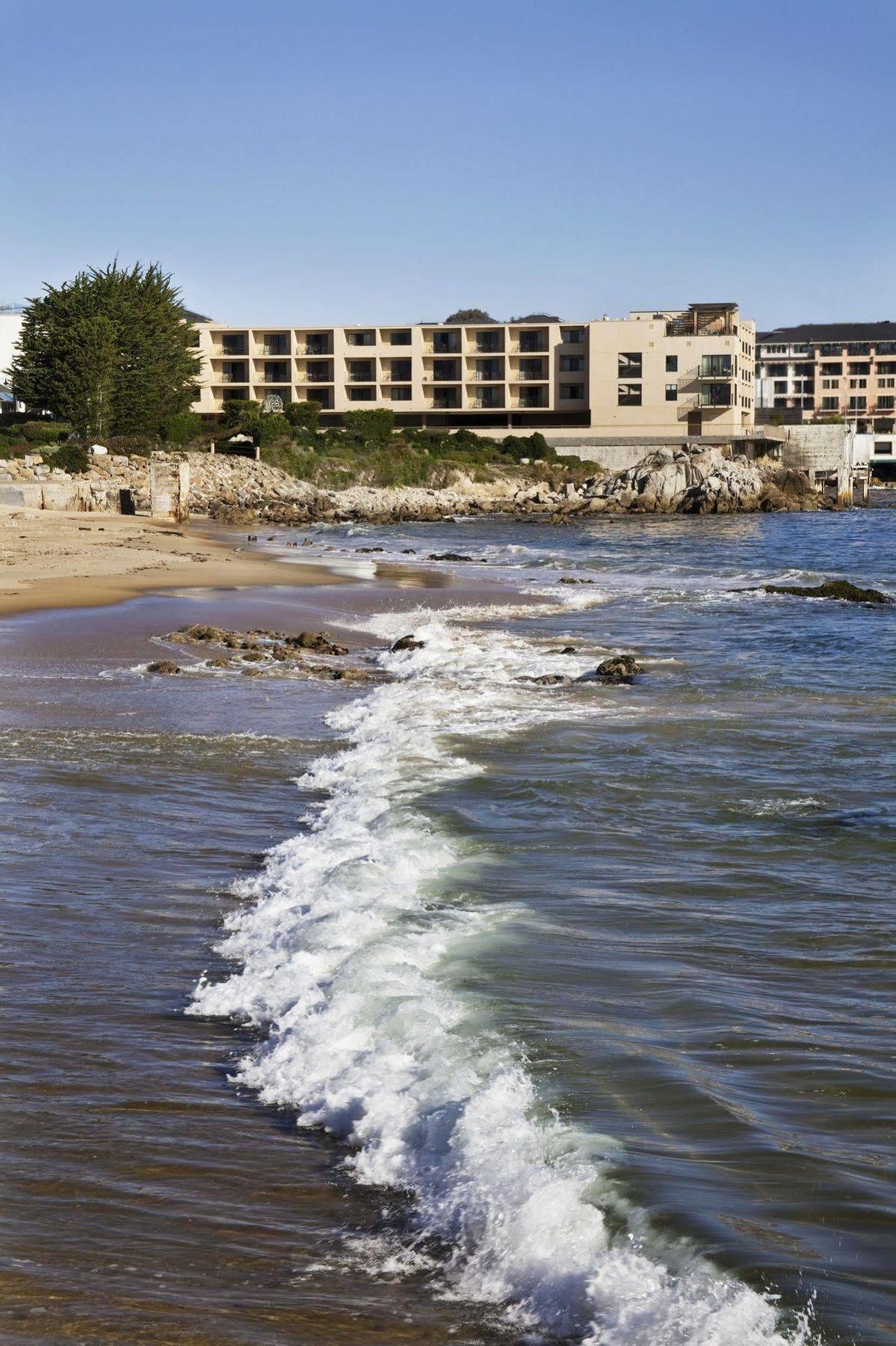 Bay Hotel