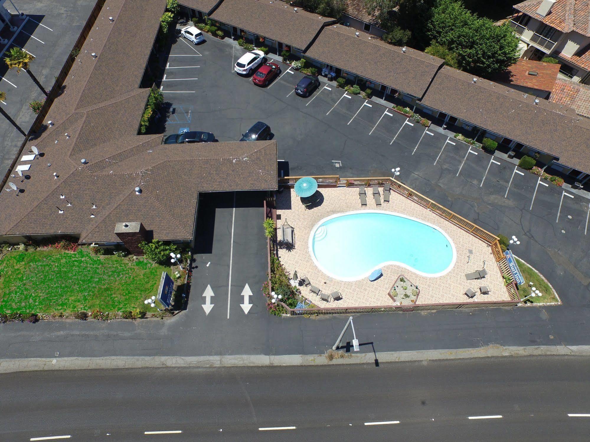 Motel Surf Monterey