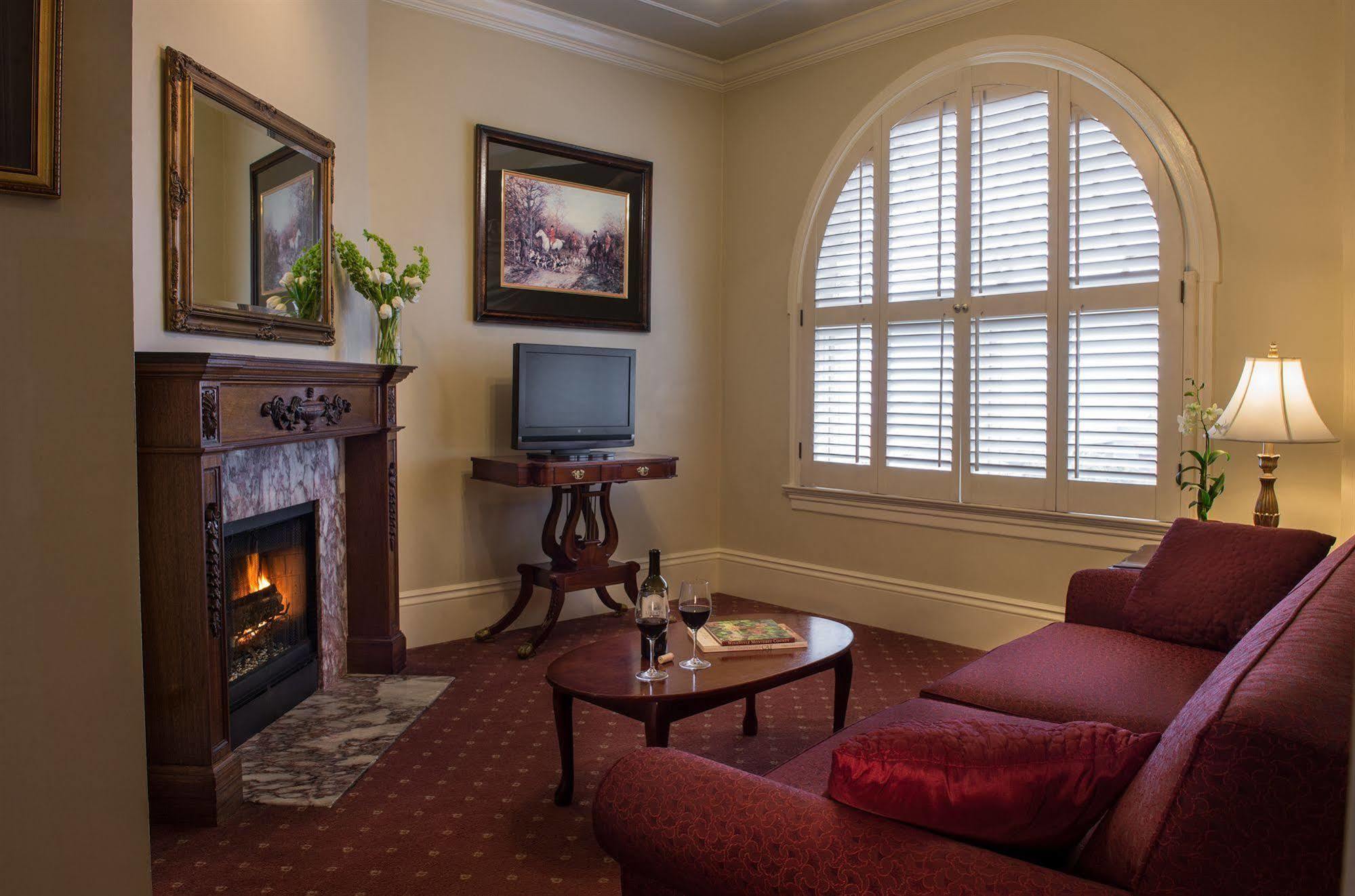 The Hotel Monterey