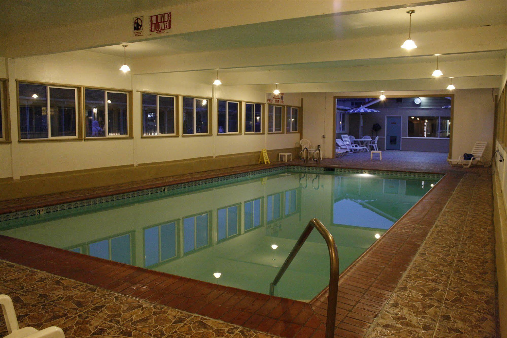 El Castell Motel 2*