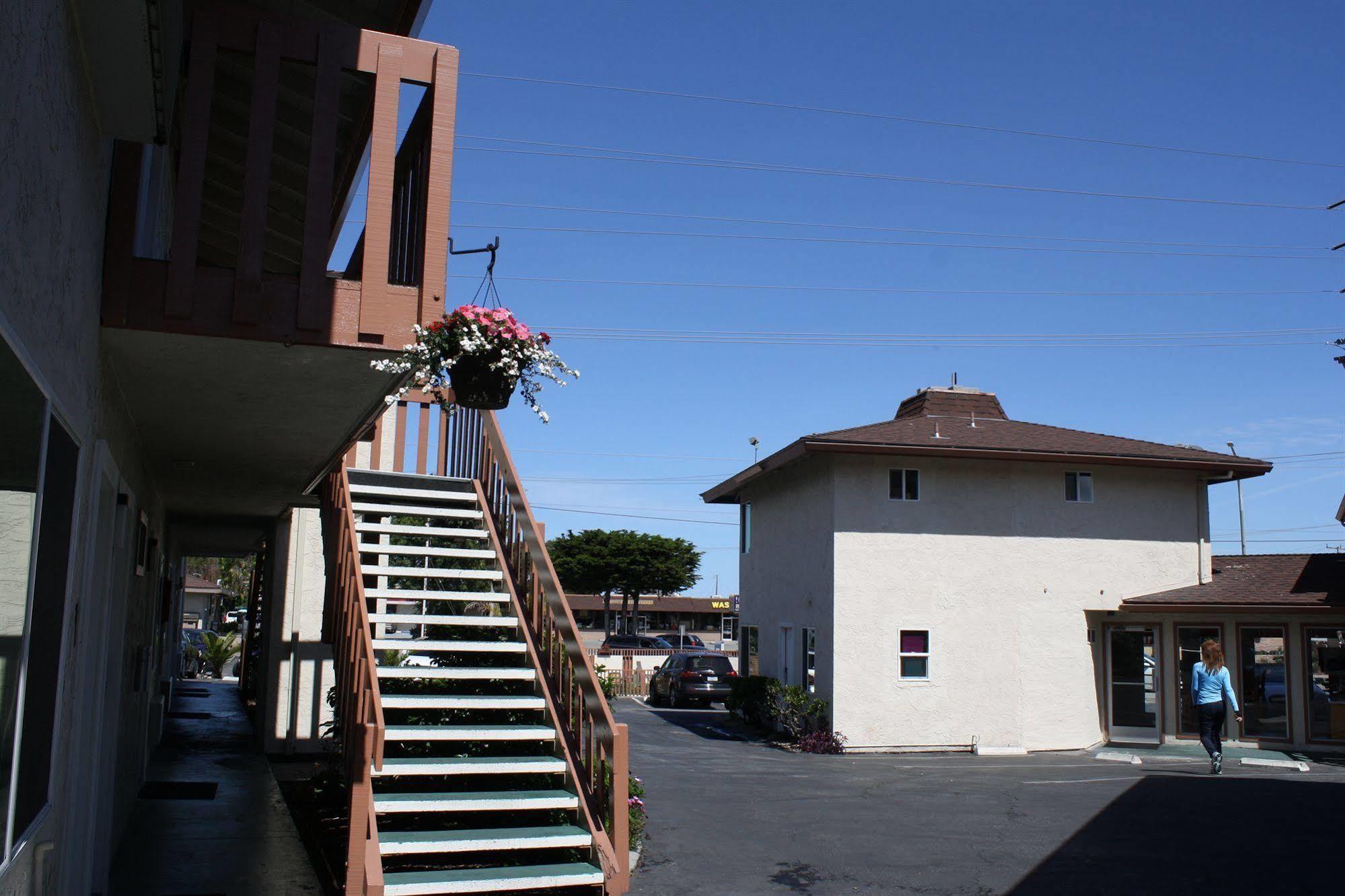 Pacific Motel