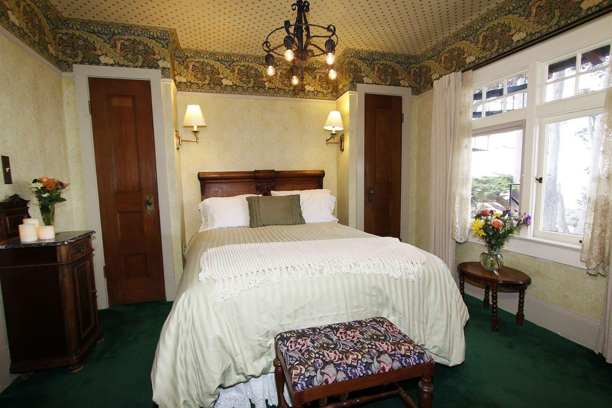 Bed & Breakfast The Jabberwock 3*