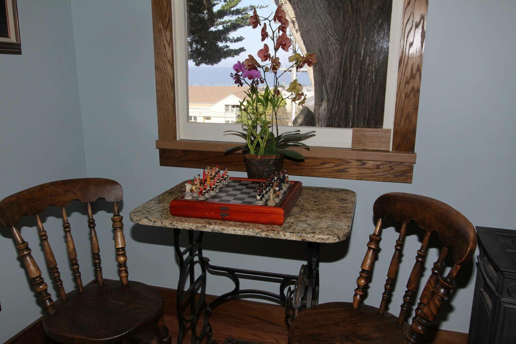 Bed & Breakfast The Jabberwock