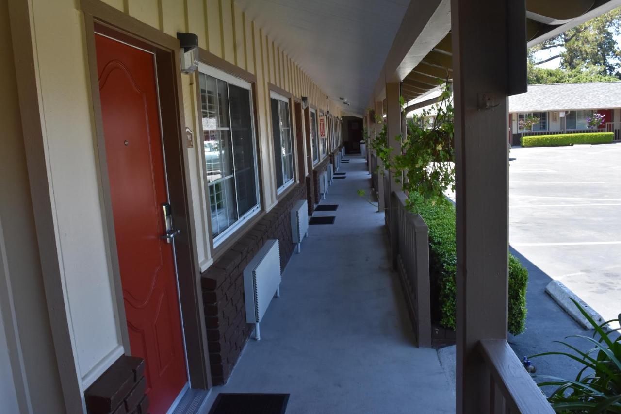 Motel Padre Oaks Monterey