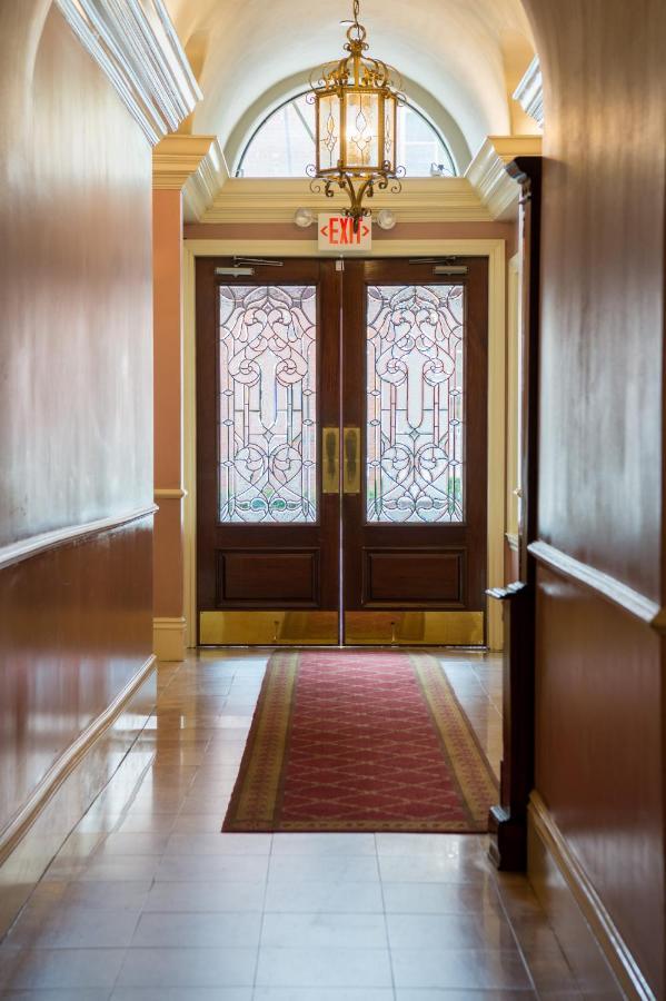The Hotel 3*