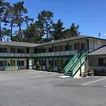 Monterey Pines Inn