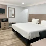 Lone Oak Lodge