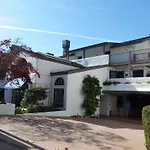 Hotel Pacific