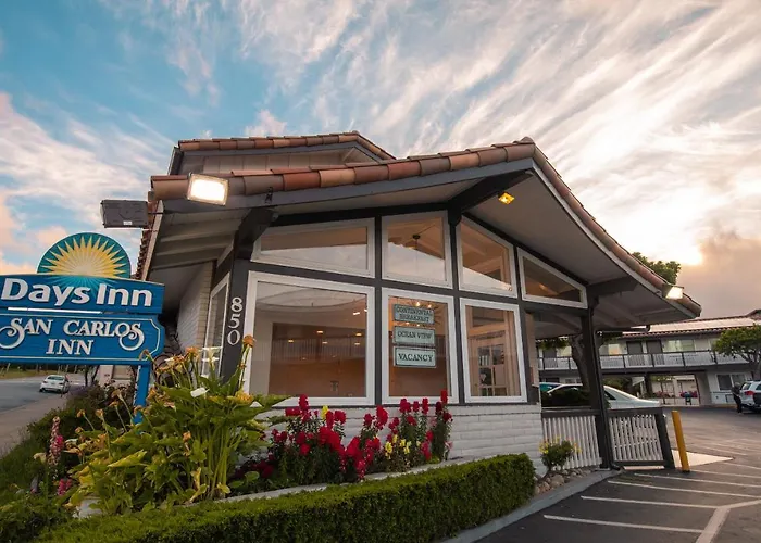 Days Inn By Wyndham Monterey Downtown