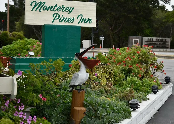 Monterey Pines Inn