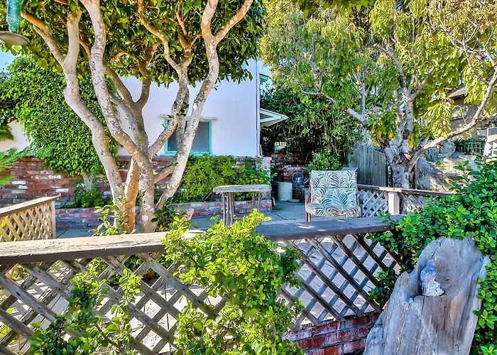 Stunning Monterey Home With Views Right On The Bay!