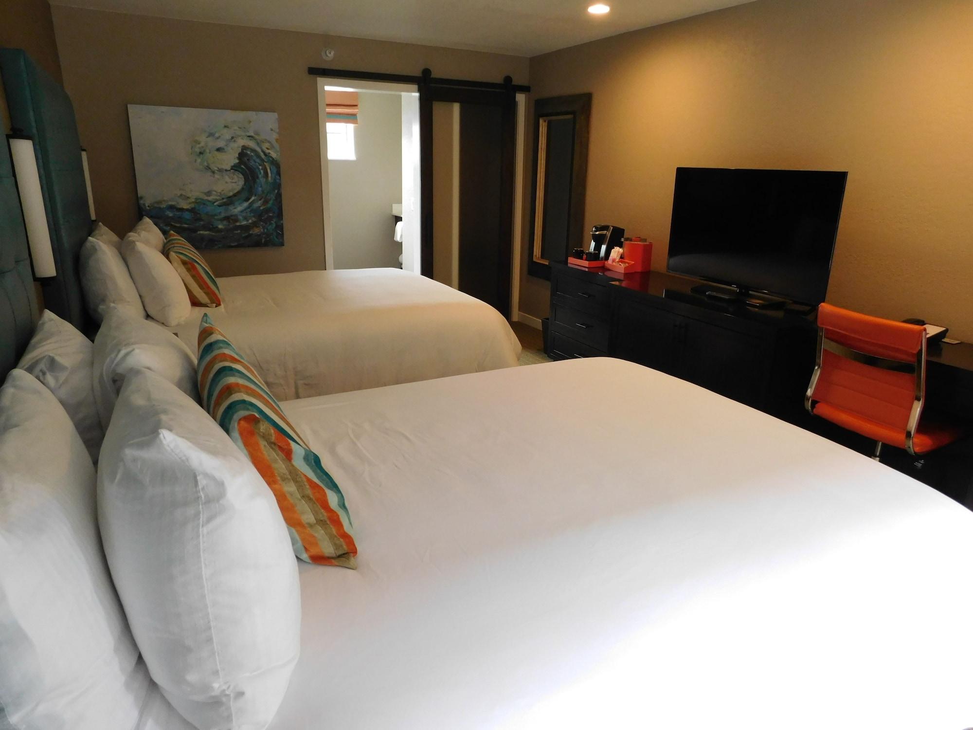 Hotel Wave Street Monterey