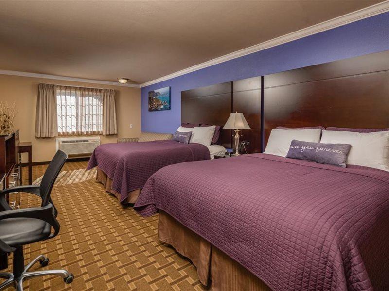 Stage Coach Motel 3*