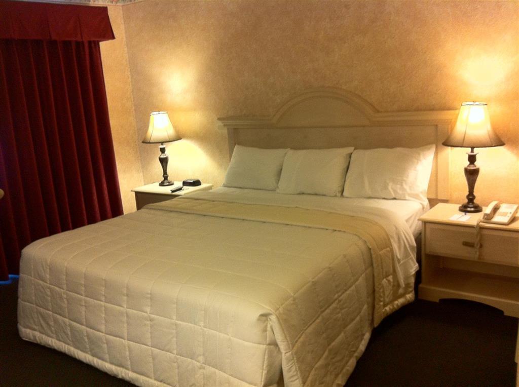 Motel Americas Value Presidents On Munras 2*