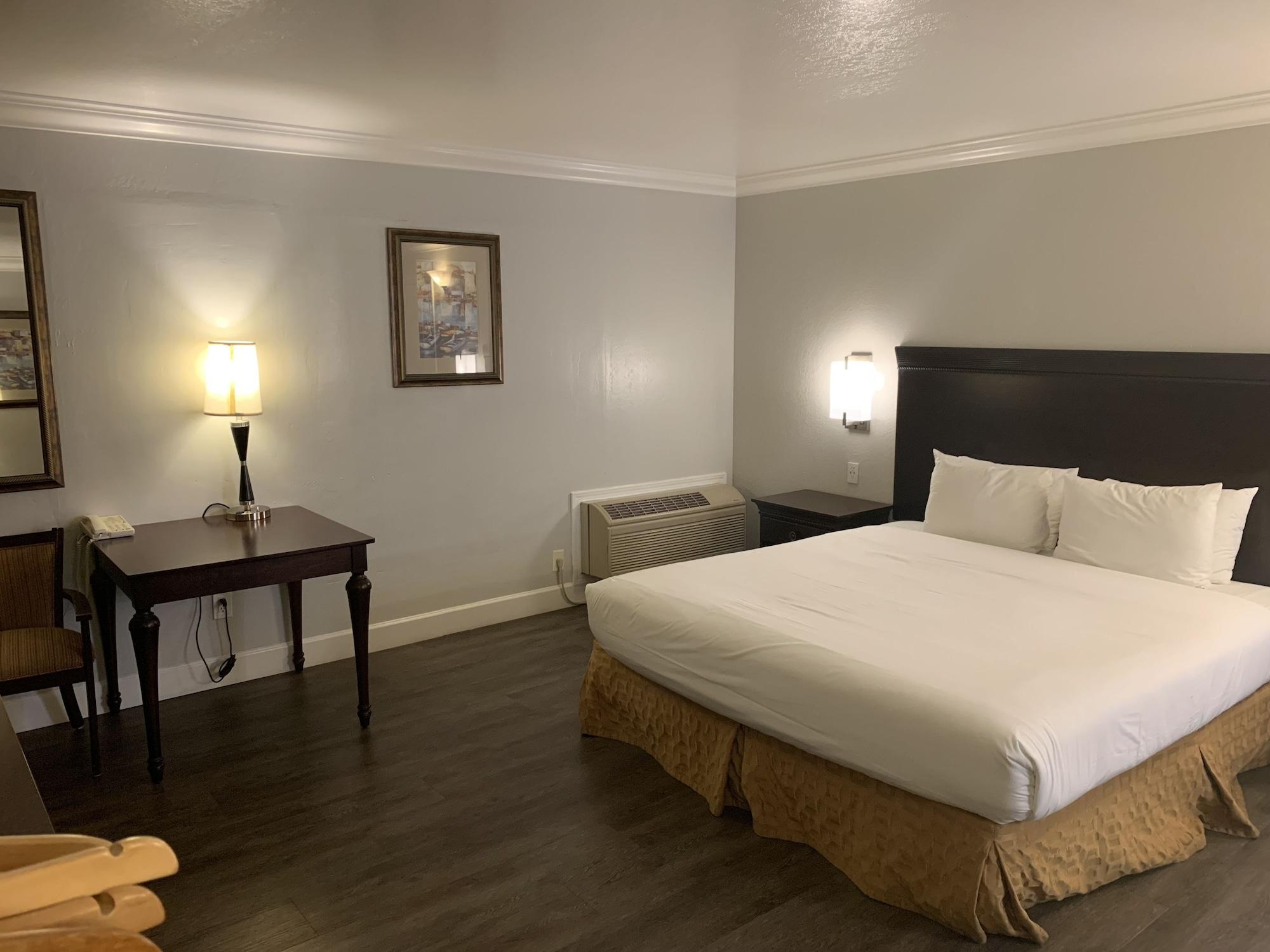 Motel Stargazer And