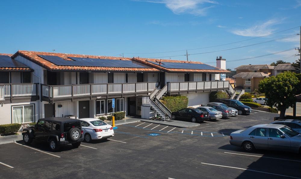 Days By Wyndham Downtown Motel Monterey