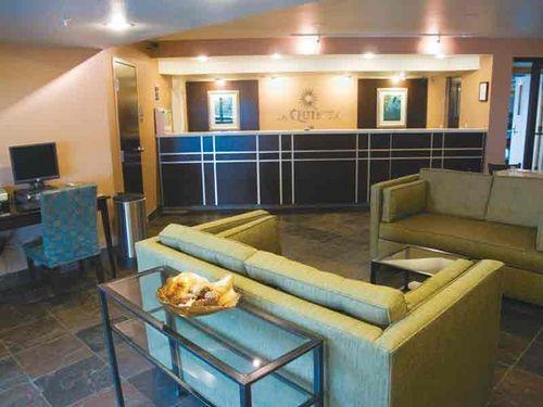 Hampton Hotel 3*