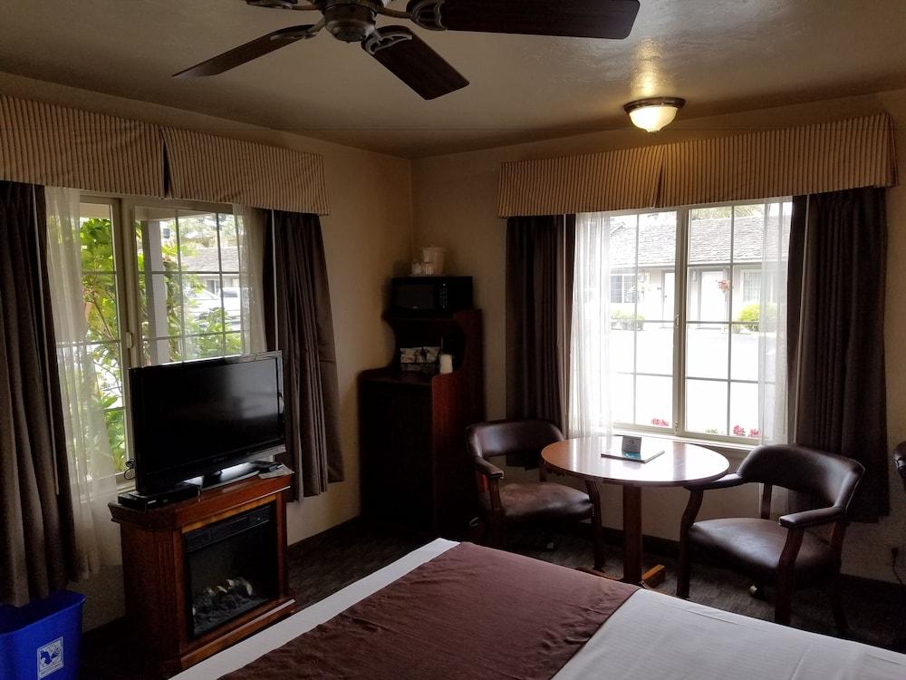 Motel Lone Oak