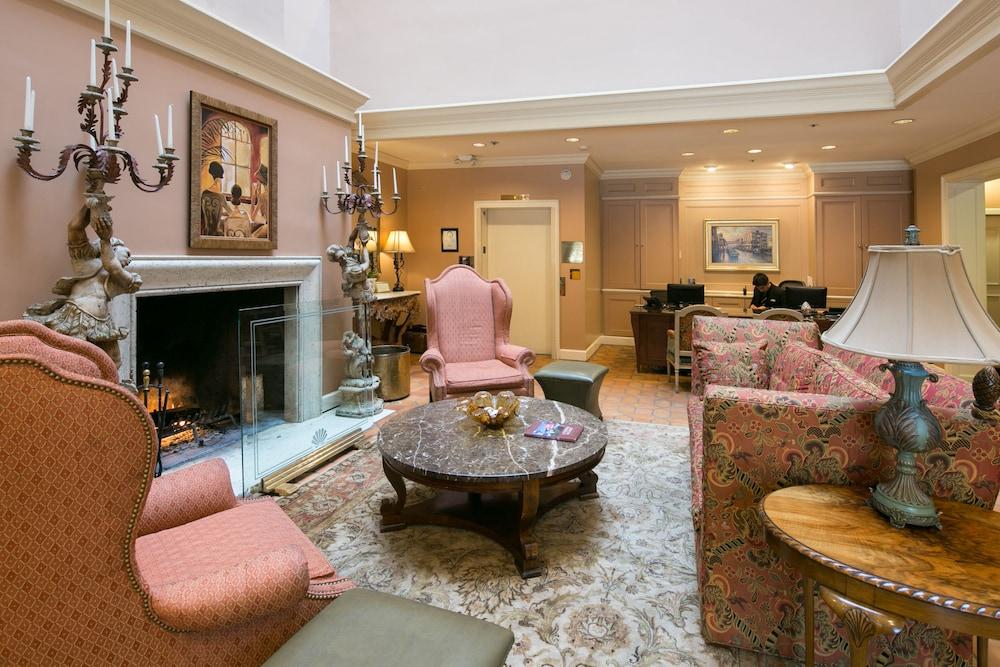 Spindrift Hotel 3*