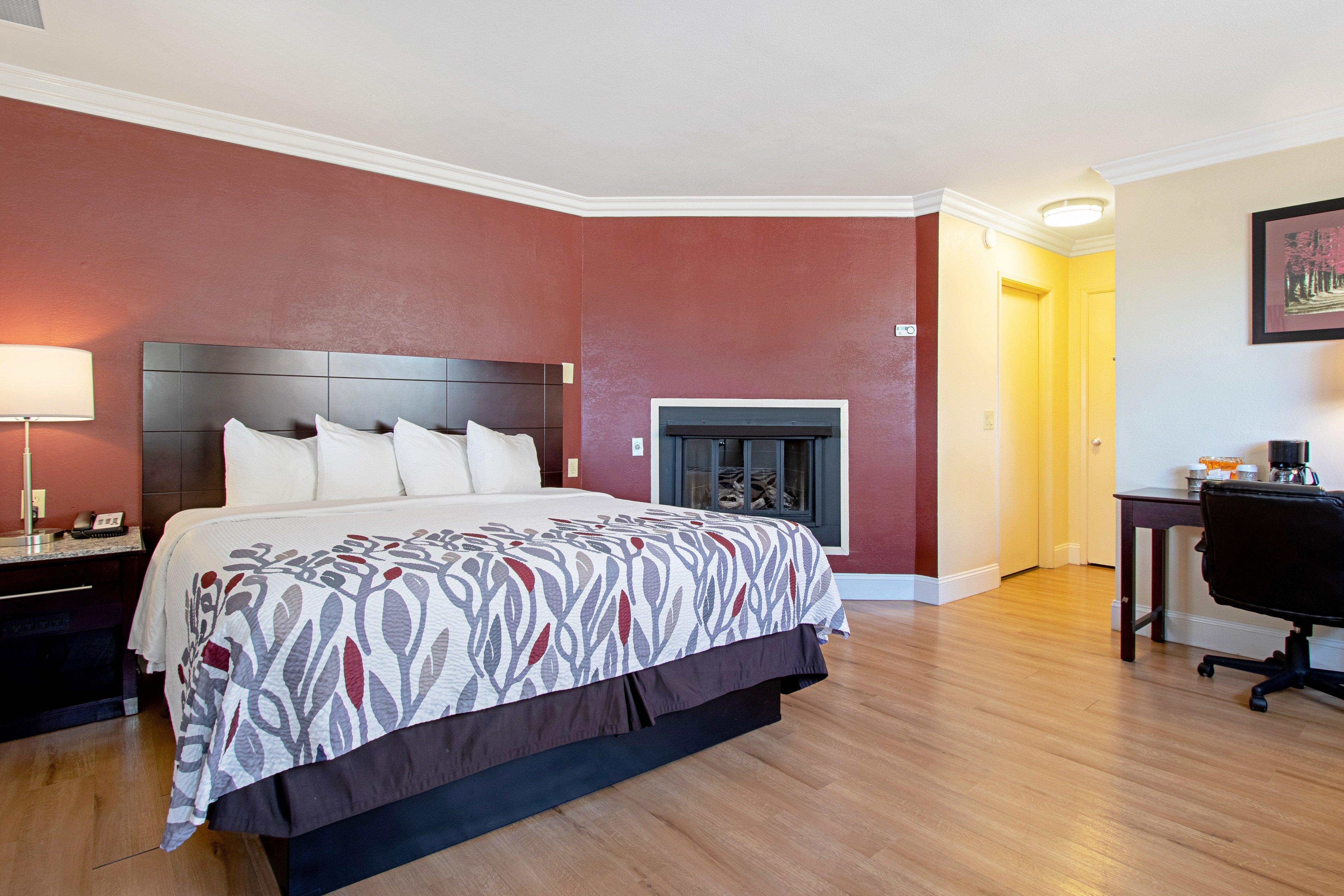 Americas Value & Hotel