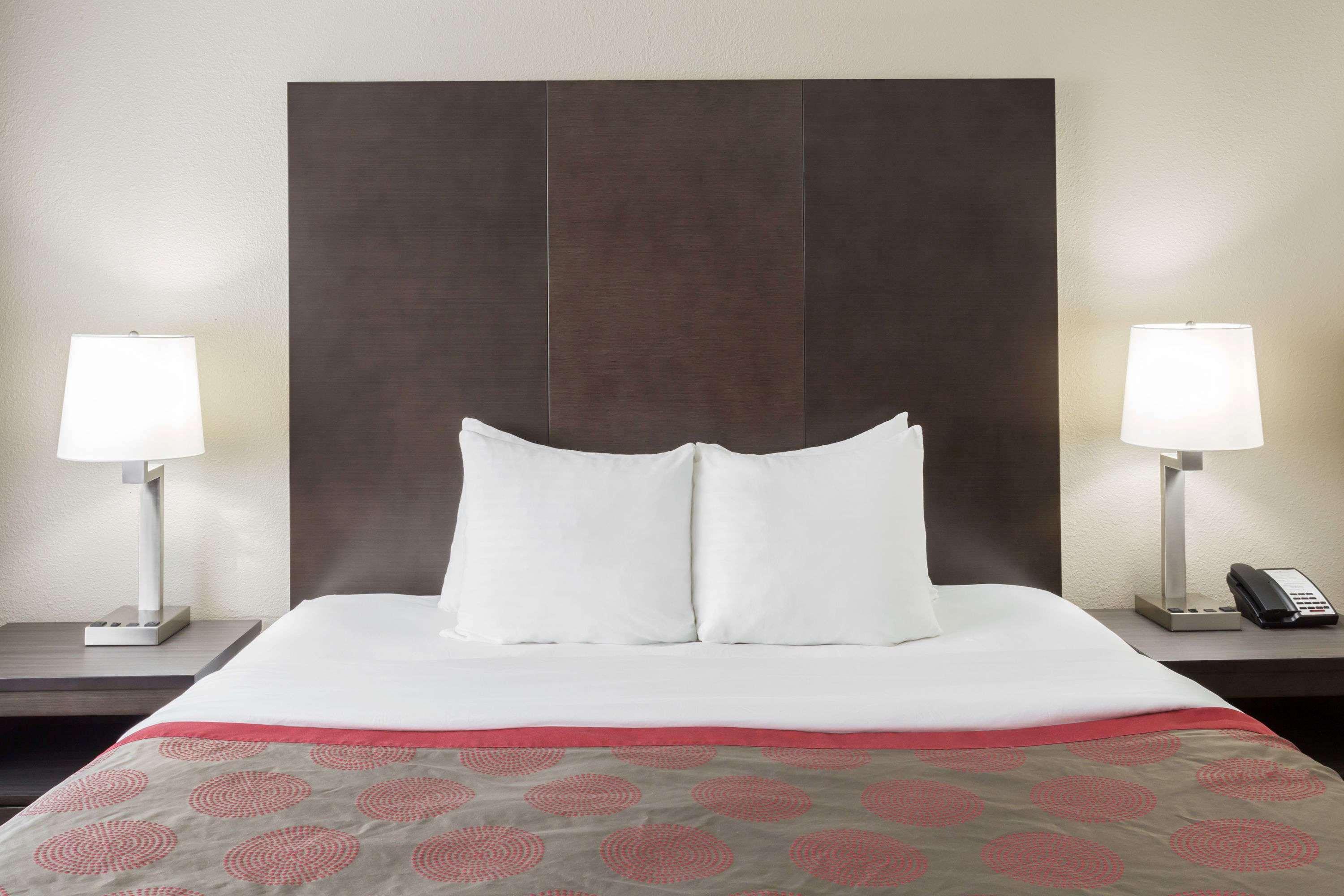 Ramada By Wyndham 3*