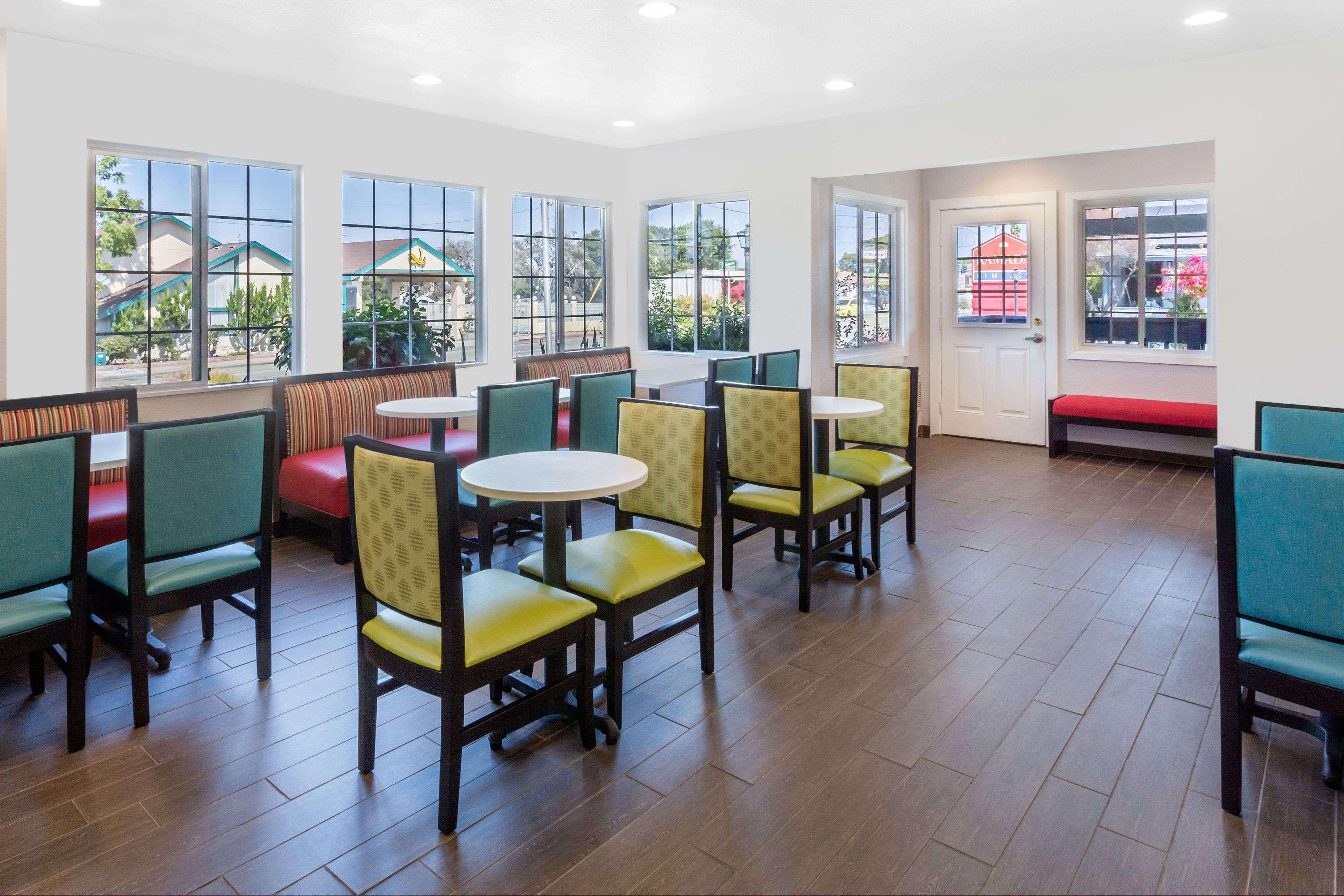 Ramada By Wyndham Hotel Monterey