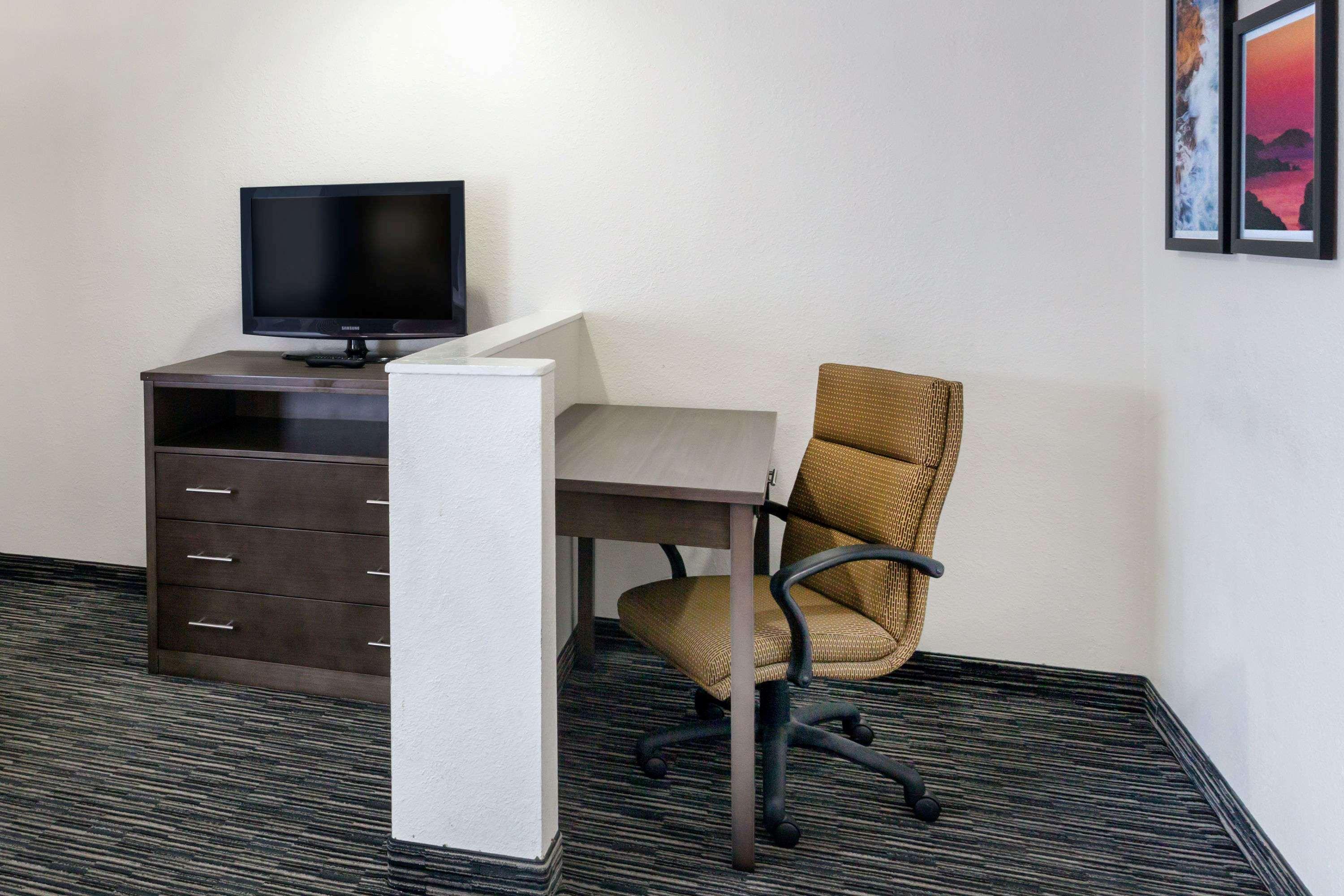 Hotel Ramada By Wyndham 3*