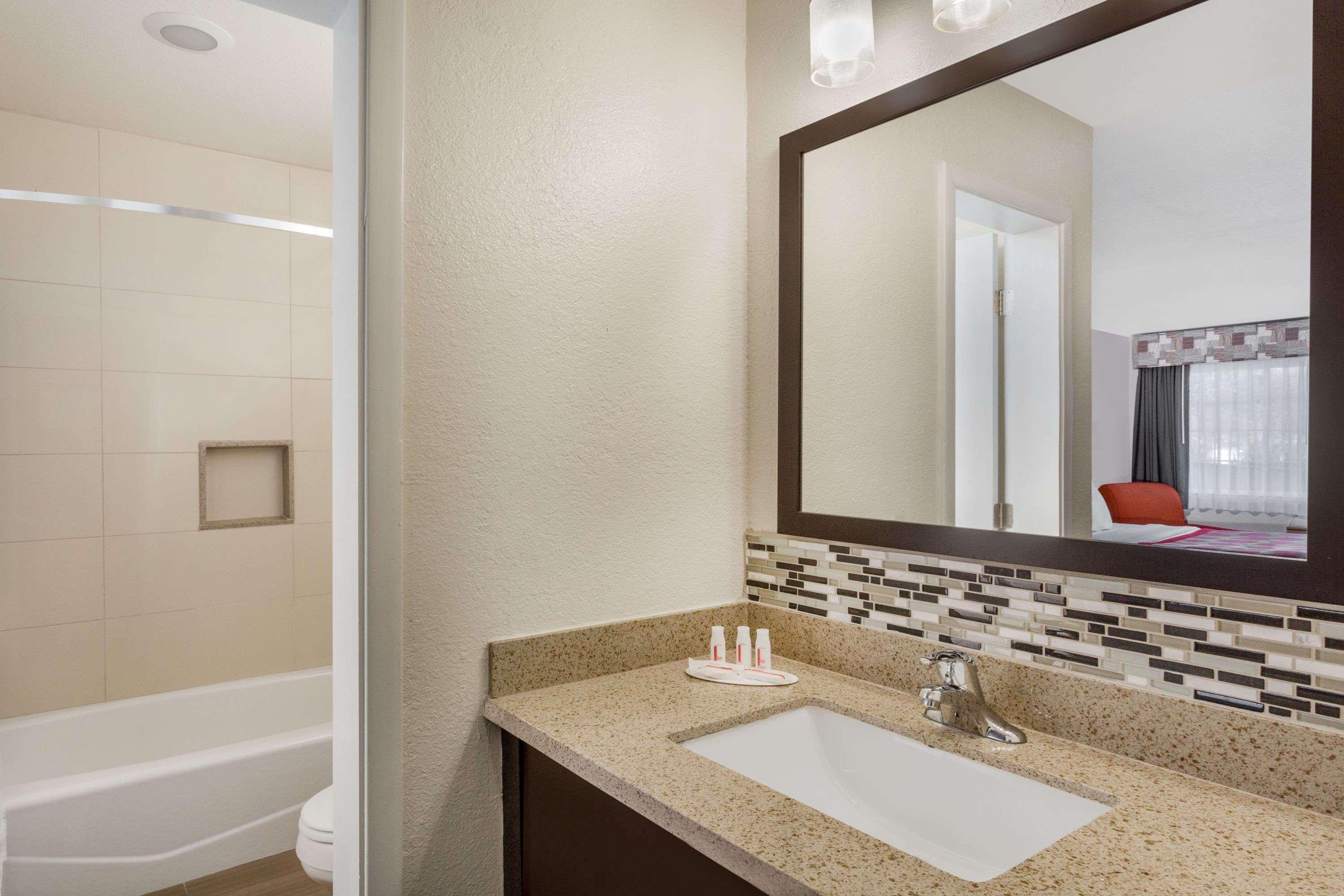 Hotel Ramada By Wyndham