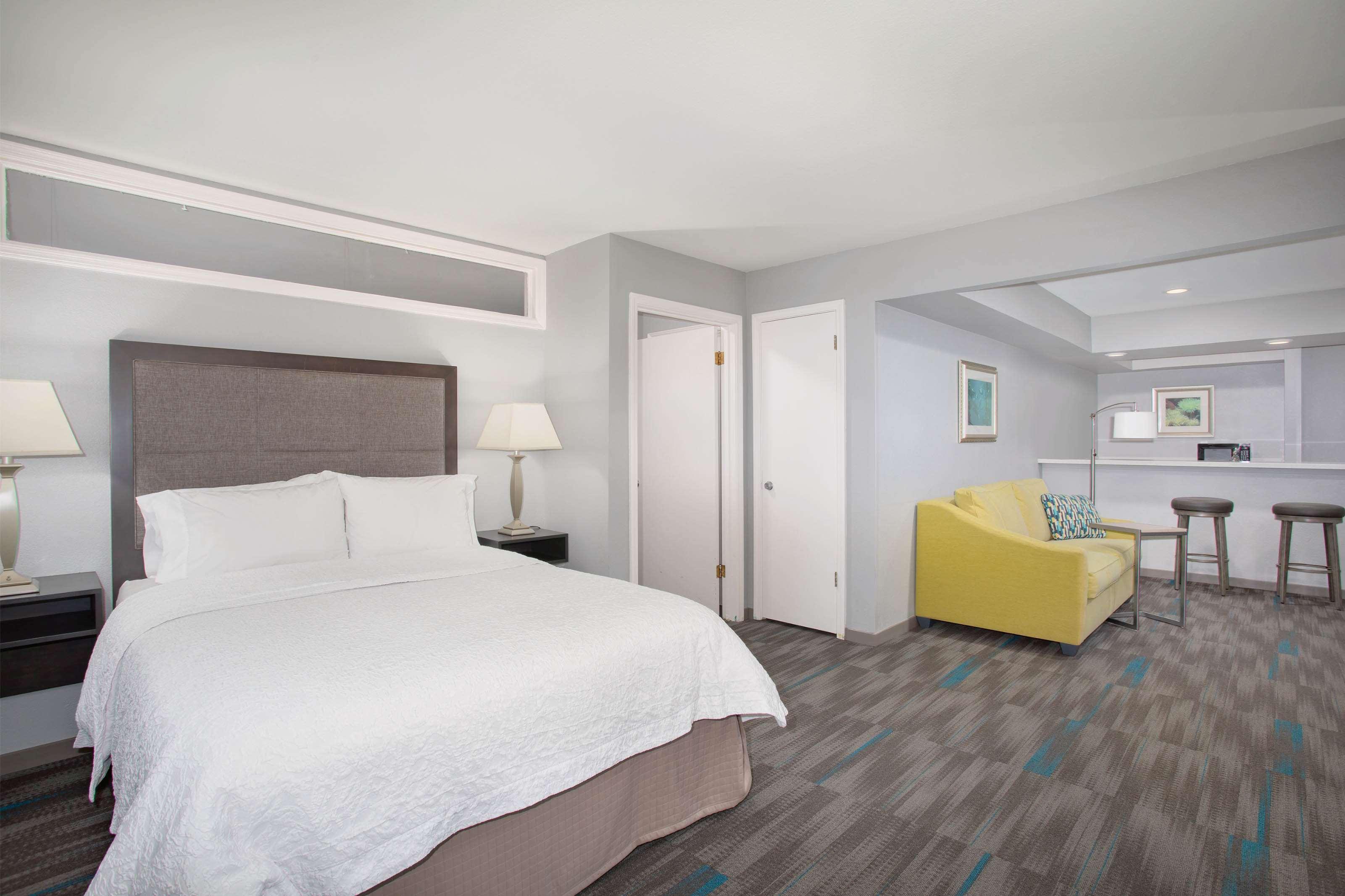 Hotel Hampton