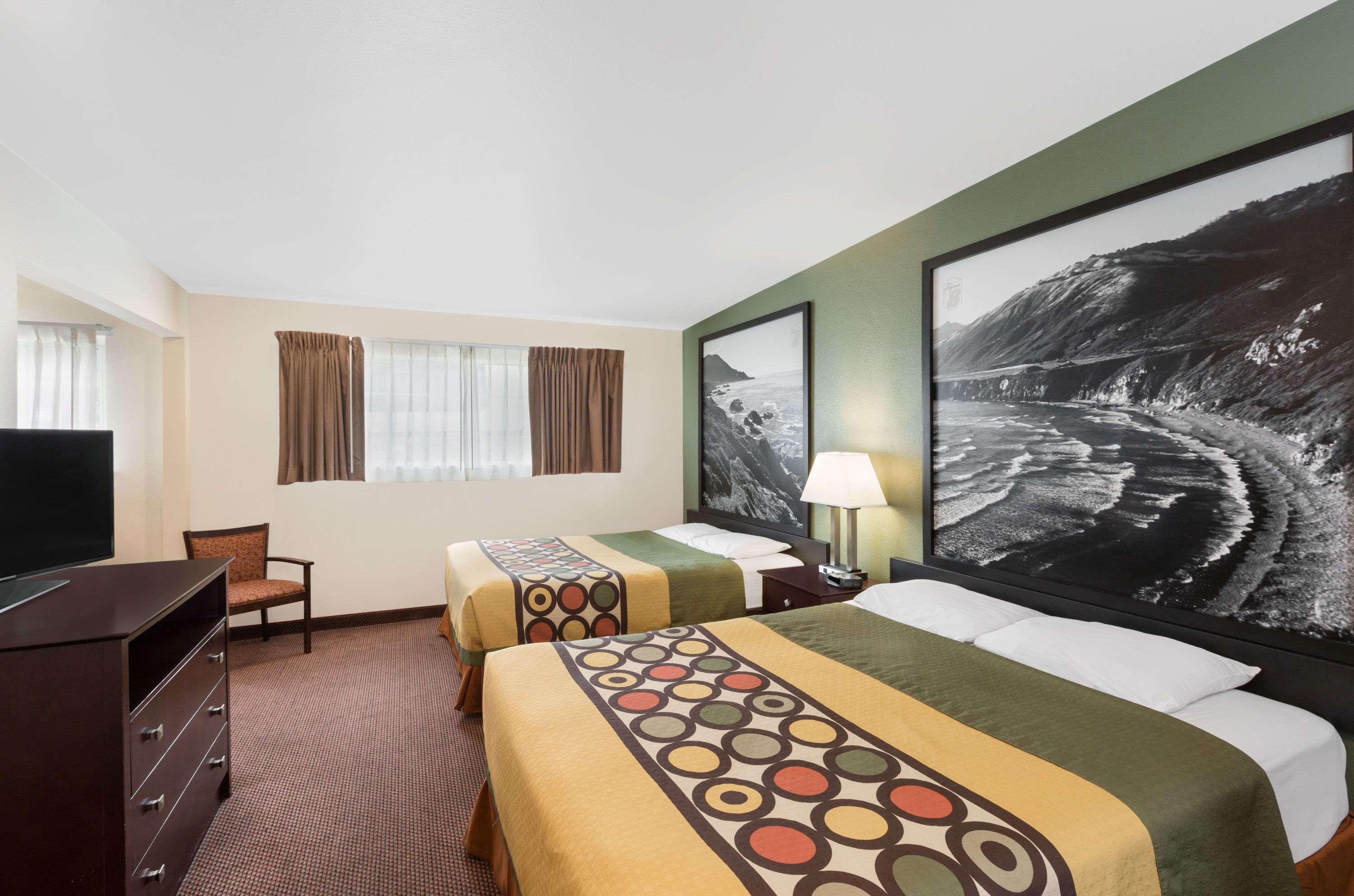 Super 8 By Wyndham