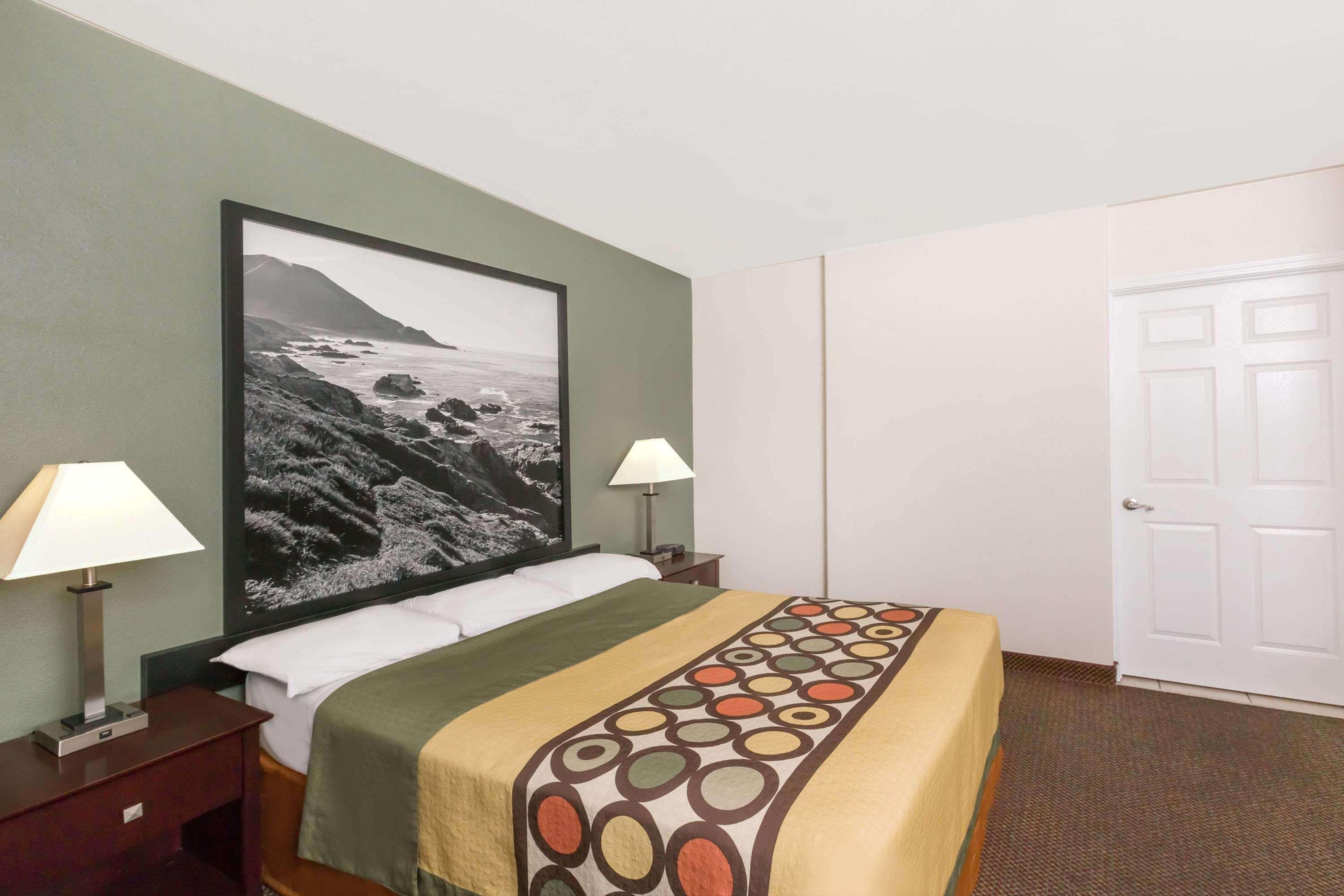 Motel Super 8 By Wyndham