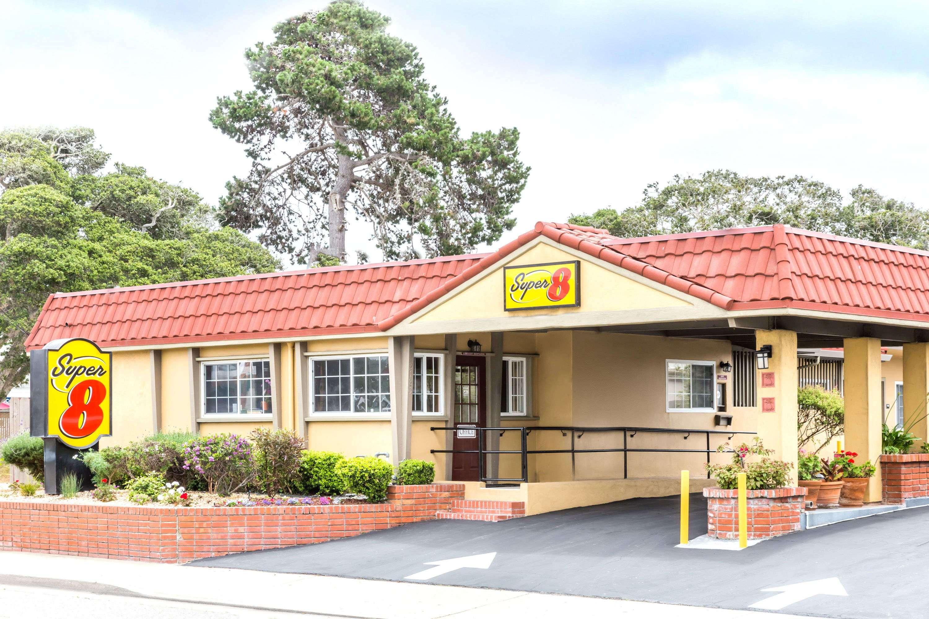 Motel Super 8 By Wyndham