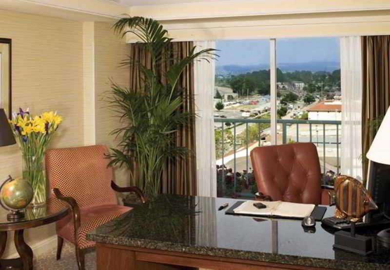 Marriott Hotel 4*