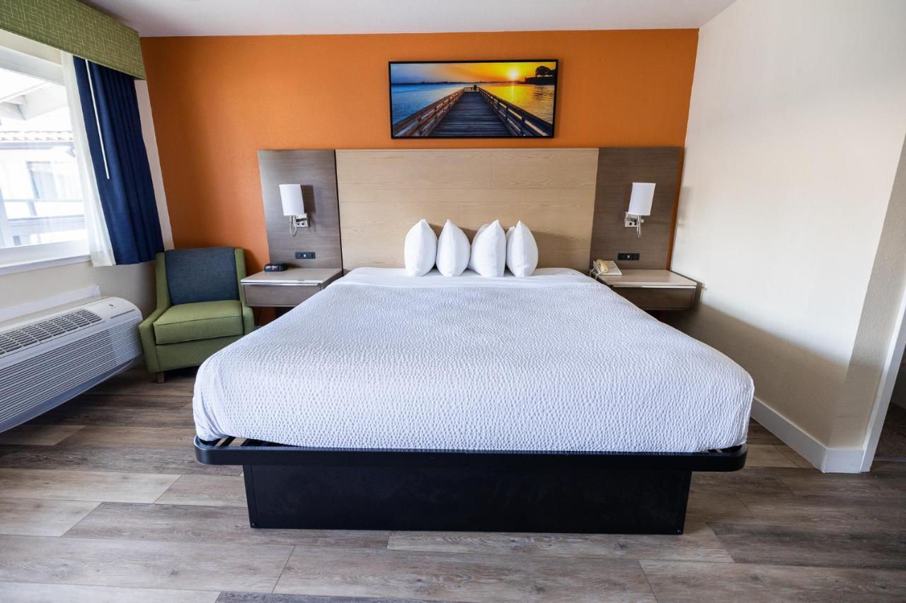 Days By Wyndham Downtown Motel 2*