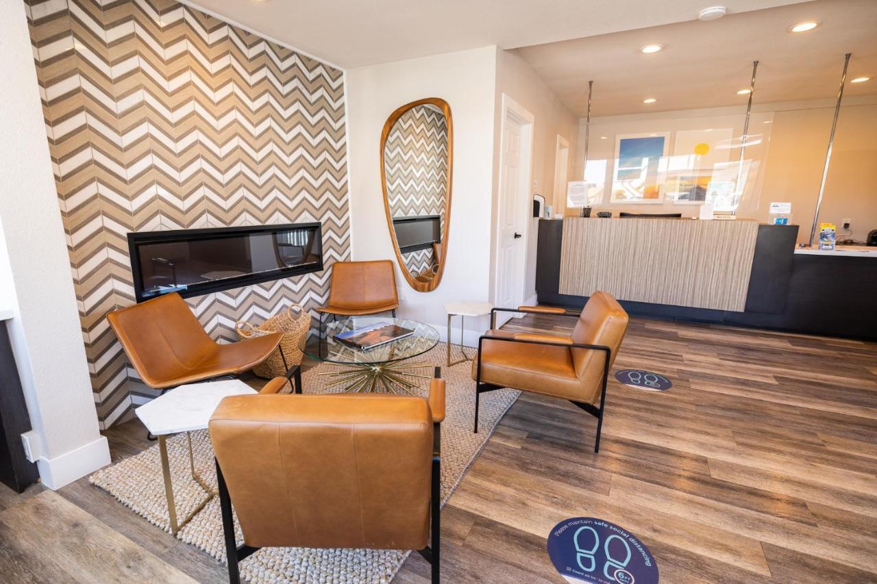 Motel Days By Wyndham Downtown 2*