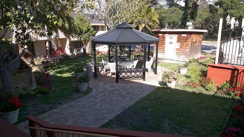 Americas Value Presidents On Munras Motel 2*