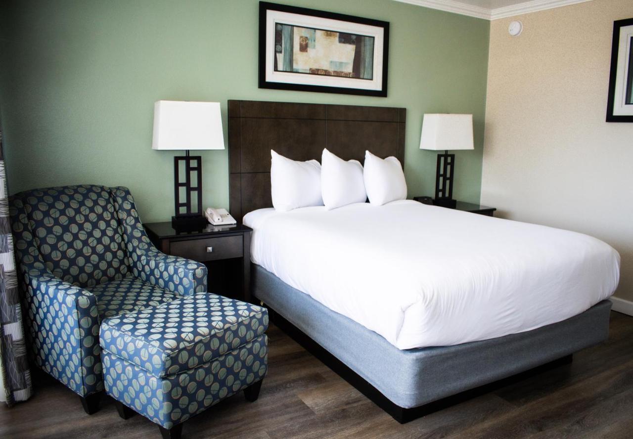 Travelodge By Wyndham Bay Monterey