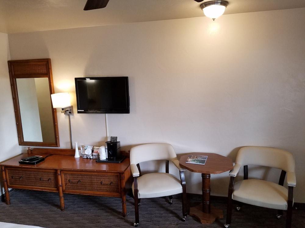 Motel Lone Oak Monterey