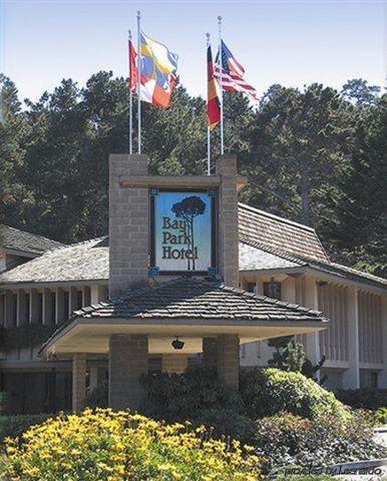 Red Lion 2* Monterey
